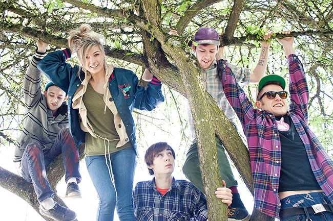 Ossie Bladine/News-RegisterThe Hill Dogs (left to right: Lucas Benoit, Kayla Stroik, Kody Mikkelson, Taylor Kingman and Ricky Rohr), who just released their debut album, will perform Saturday at La Casa Verde in the Granary District. Ossie Bladine/News-RegisterThe Hill Dogs (left to right: Lucas Benoit, Kayla Stroik, Kody Mikkelson, Taylor Kingman and Ricky Rohr), who just released their debut album, will perform Saturday at La Casa Verde in the Granary District.
